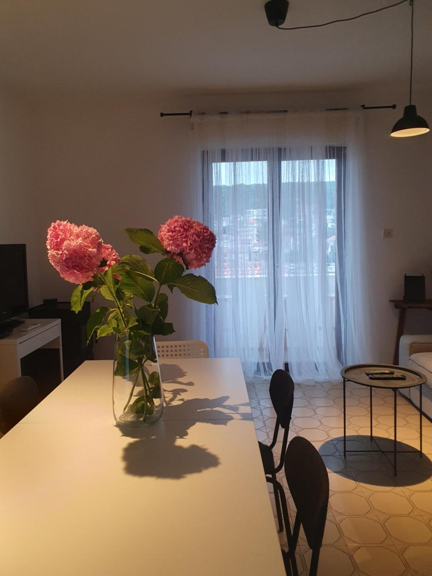 Apartment Laura Тисно Екстериор снимка